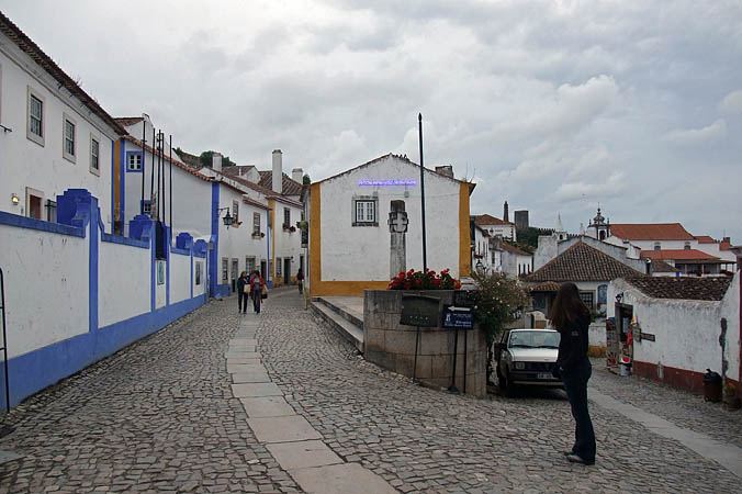 Portugal - Óbidos ist eine prächtig erhaltene kleine Festungsstadt