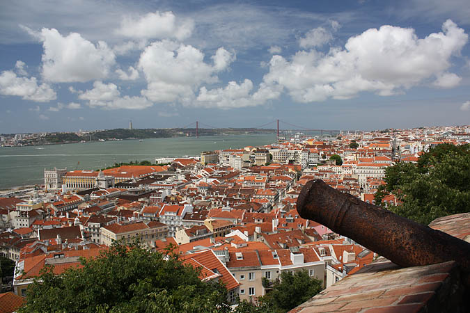 Portugal - Blick auf Lissabon vom Kastell aus